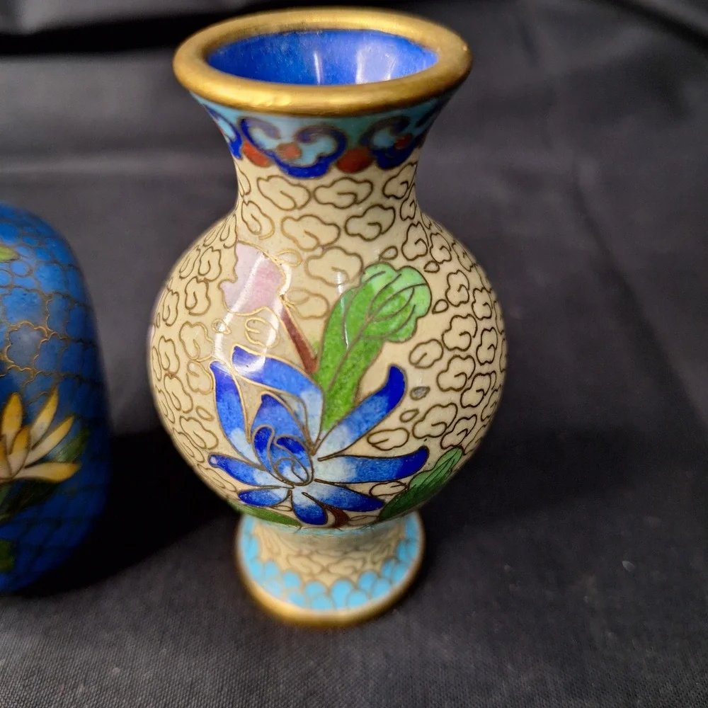 Vintage Pair of‎ Chinese Cloisonne Enamel Miniature Floral Vases Blue & Cream